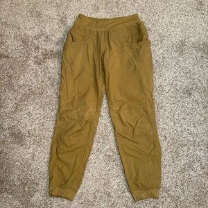 PrAna Kanab Pant Size S Tan Climbing Outdoor Pull On Stretch Canvas Jogger